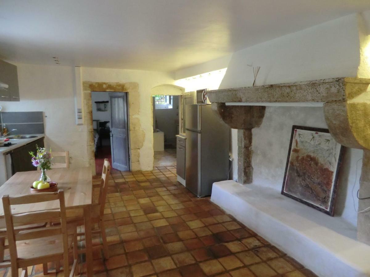 Le Montadou Saint Montan Apartment Exterior foto