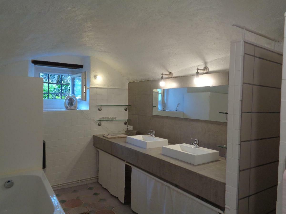 Le Montadou Saint Montan Apartment Exterior foto